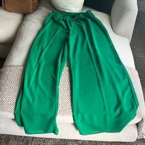 2-pc pants set with Top in a size L